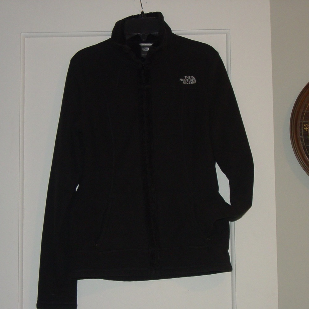 North face black fleece jacket